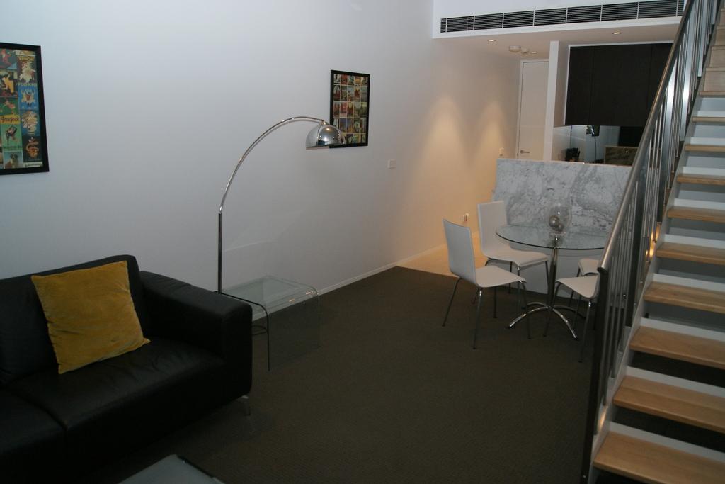 Citystyle Apartments Canberra Room photo
